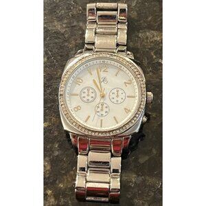 Joshua and Sons Mens Watch Silver Tone Band Crystals JS New Battery Runs Great